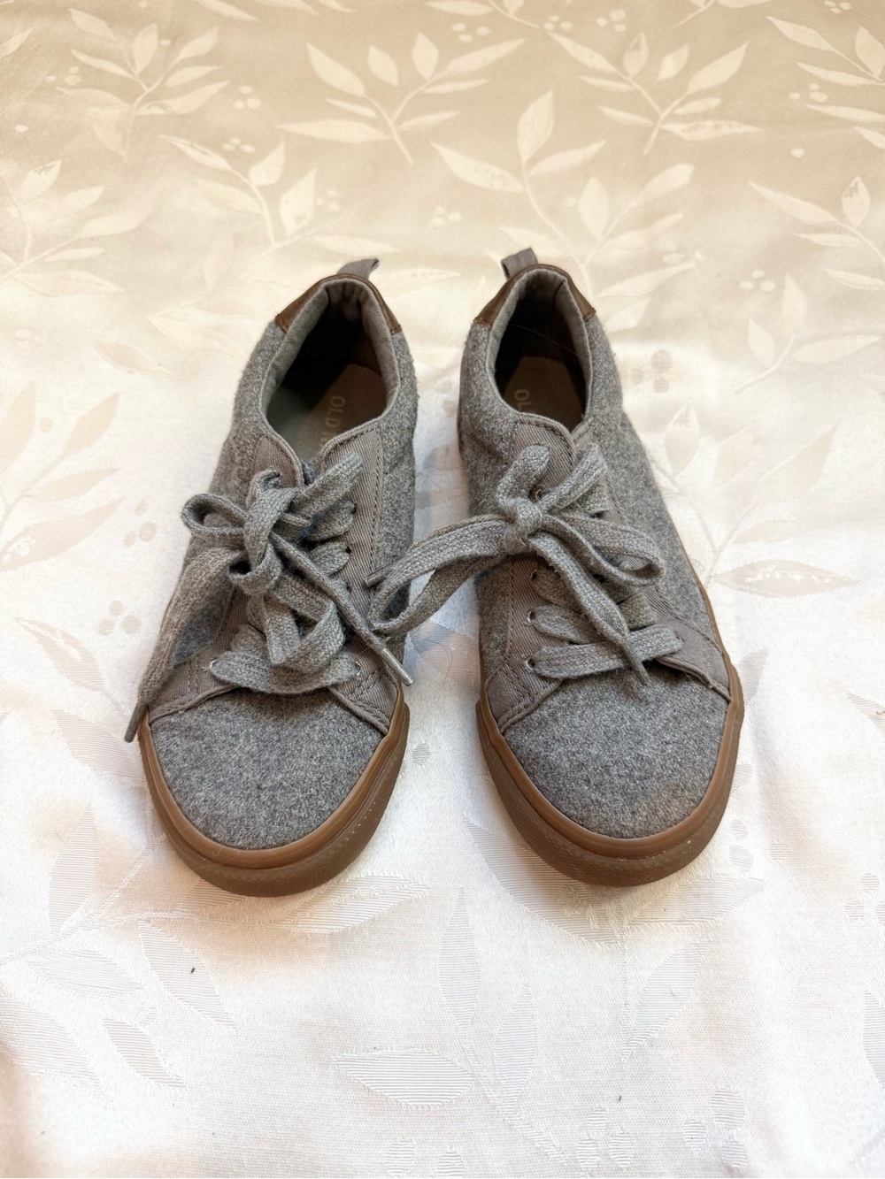 Old Navy Gray & Brown Kids Lace-Up Sneakers